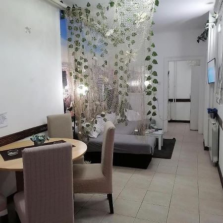 Low Cost Apartment Белград Экстерьер фото