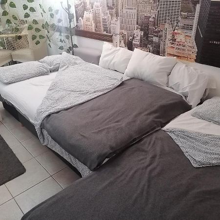 Low Cost Apartment Белград Экстерьер фото